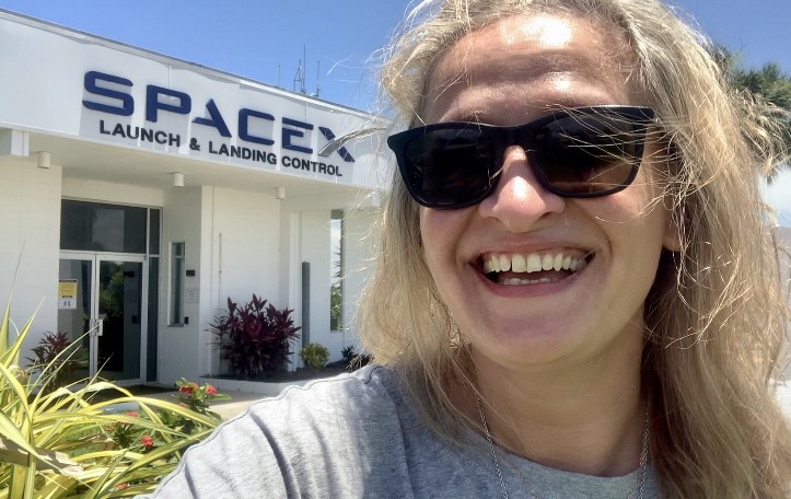 Nada Alshammari at SpaceX Launch and Landing Control, 2021, launching Kuwait's first satellite QMR-KWT1